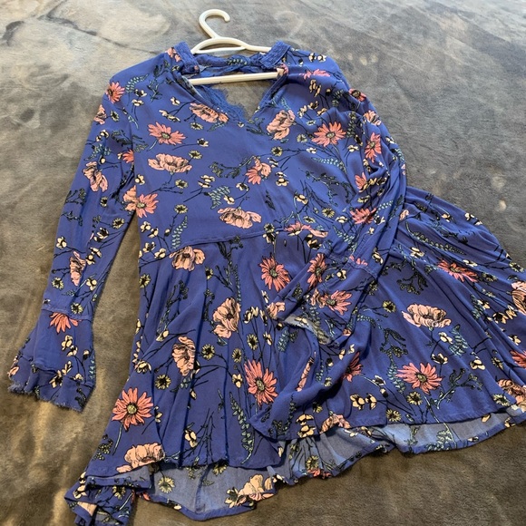 Lulus Long Sleeve Dress - Picture 2 of 4